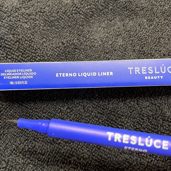 Tresluce Beauty liquid Liner Pen NIB - Picture 2 of 4